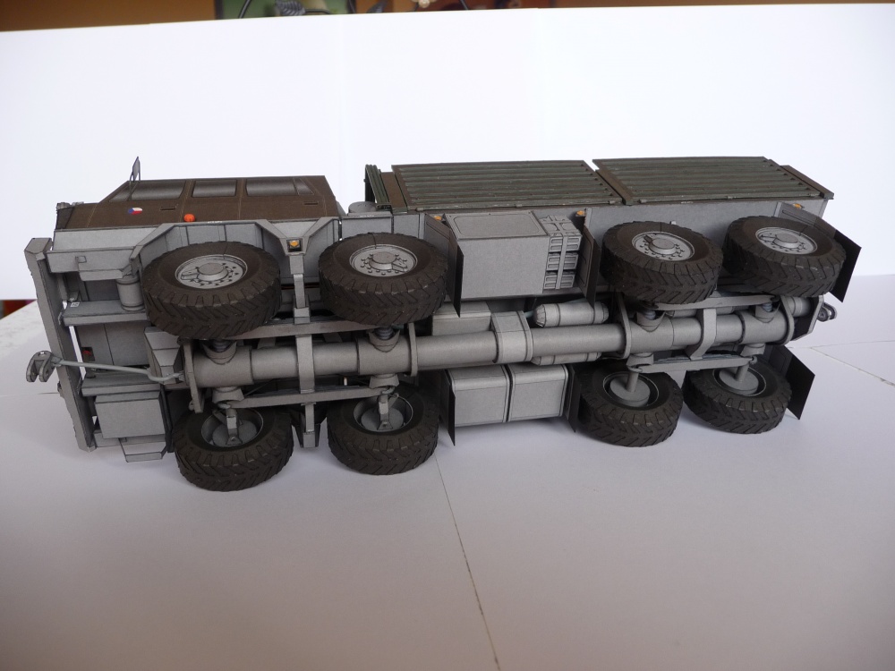 T815 VT 26 265 8x8.1R (Pln� velikost v nov�m okn�) T815 VT 26 265 8x8.1R