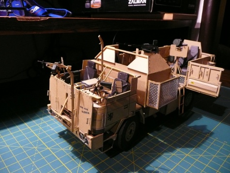 T 815 ER45 4x4.1 SOT