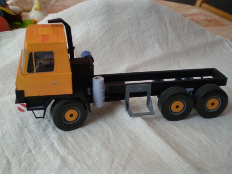 T815RZ
