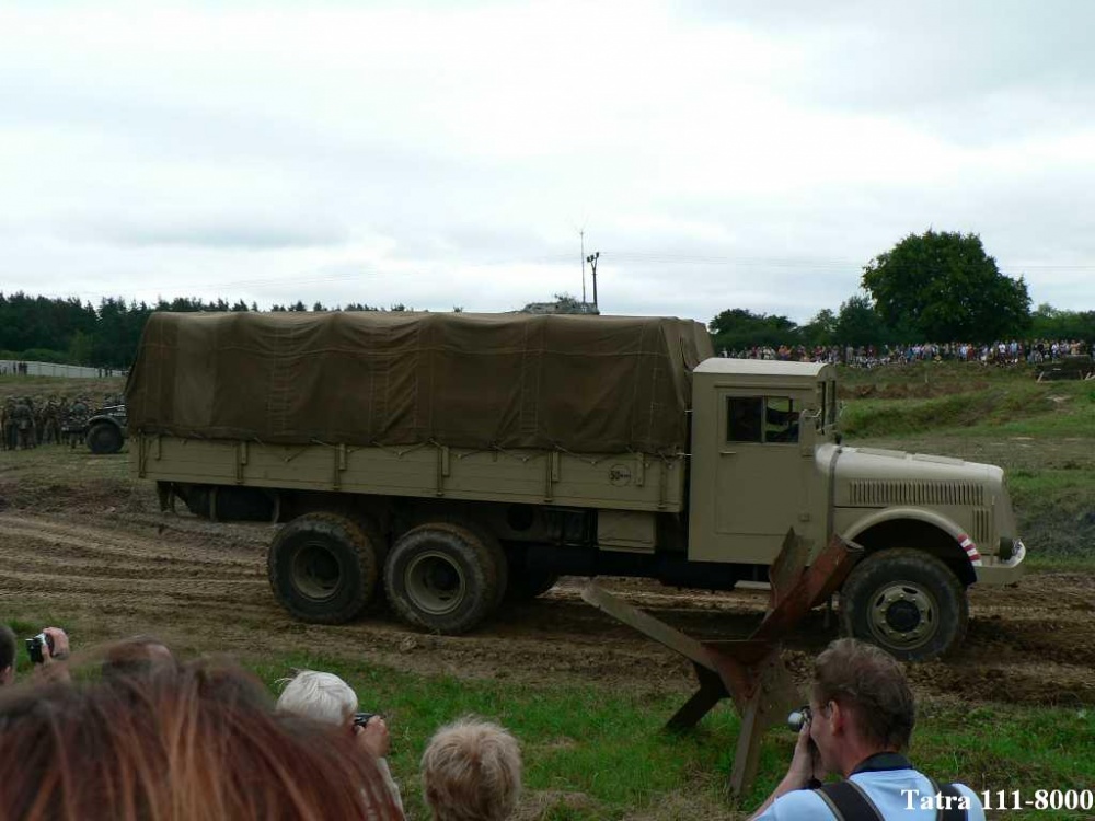 Tankov� den 2011, Le�any