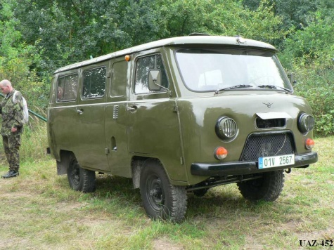 Tankov� den 2011, Le�any