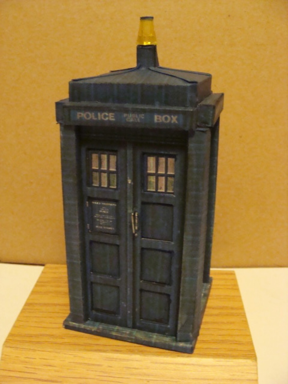 Tardis (Plná velikost v novém okně) Tardis