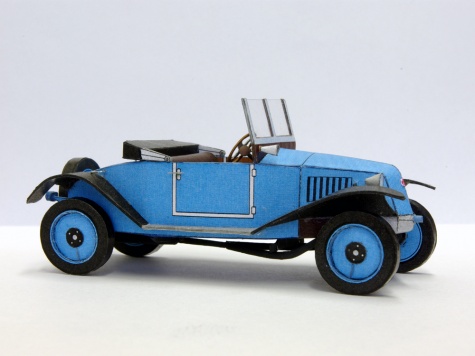 Tatra 11 - dvoum�stn� proveden�