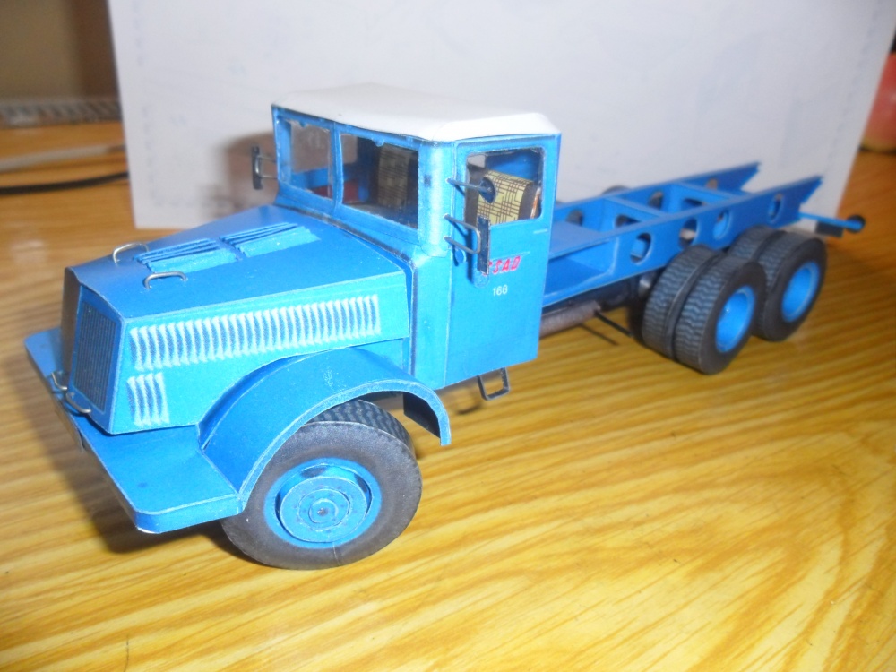 TATRA 111 (Plná velikost v novém okně) TATRA 111