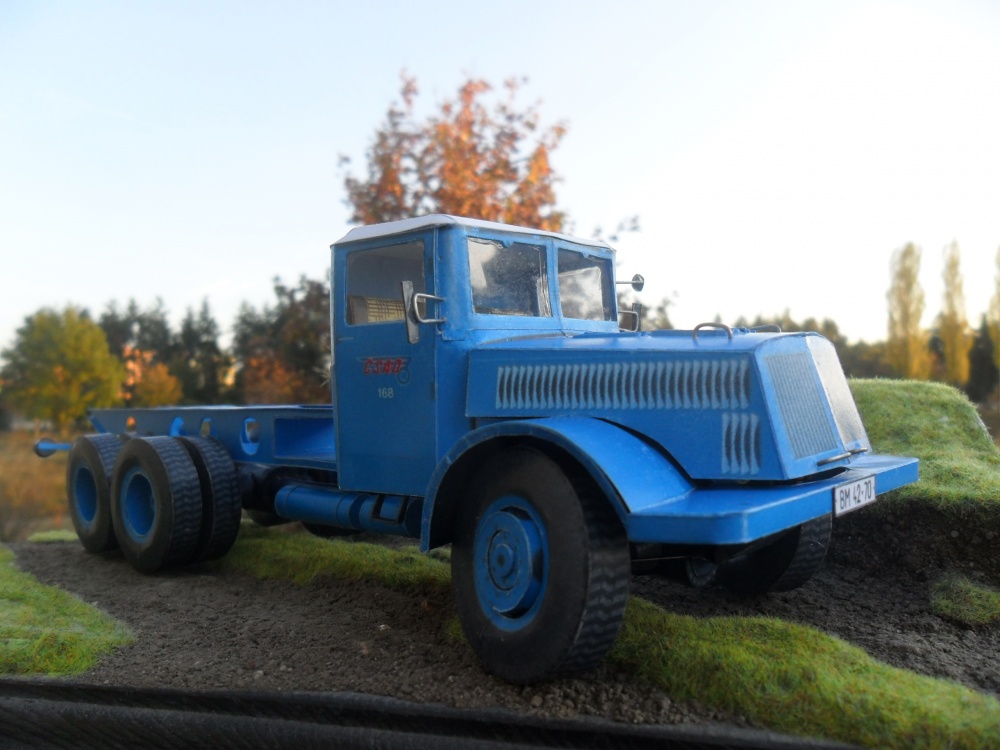 TATRA 111