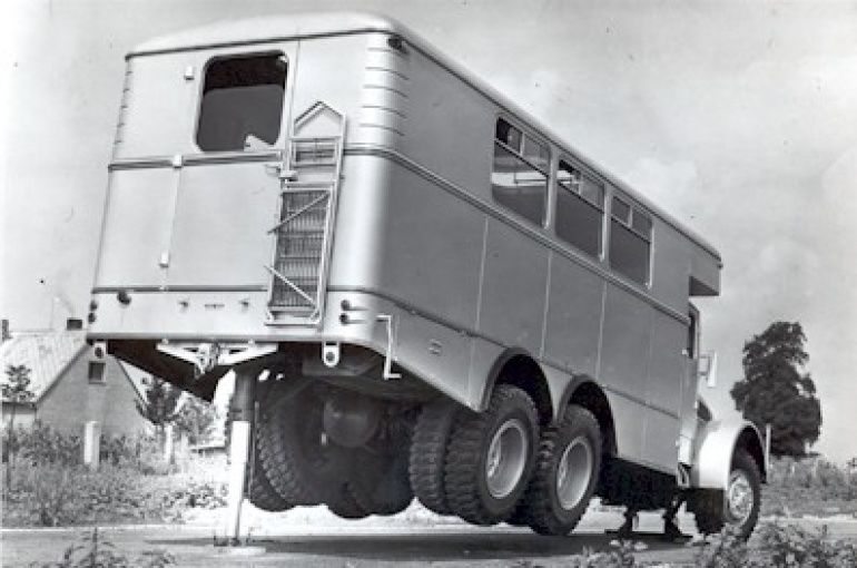 46061