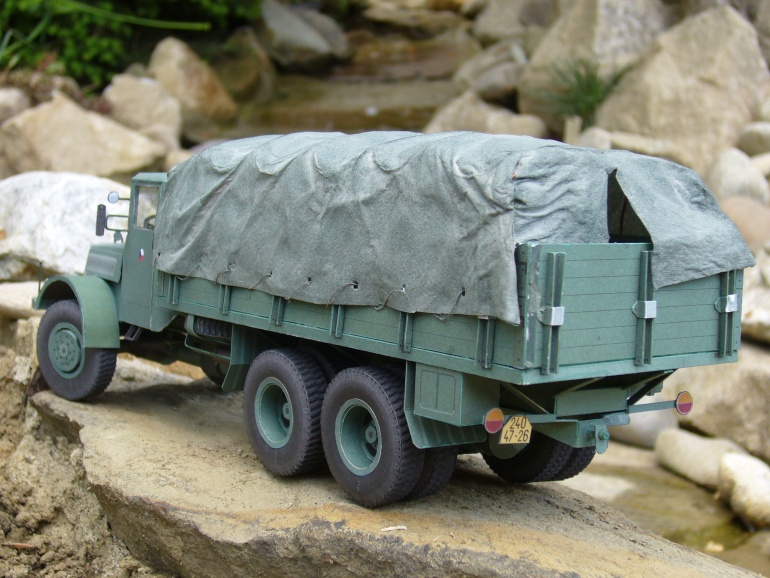 Tatra 111 valník (Plná velikost v novém okně) Tatra 111 valník