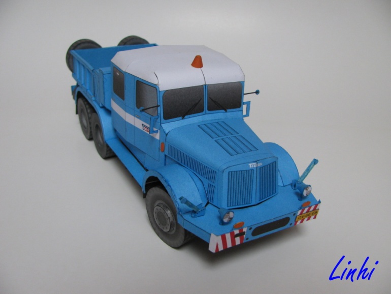 Tatra 141 (PMHT 06)