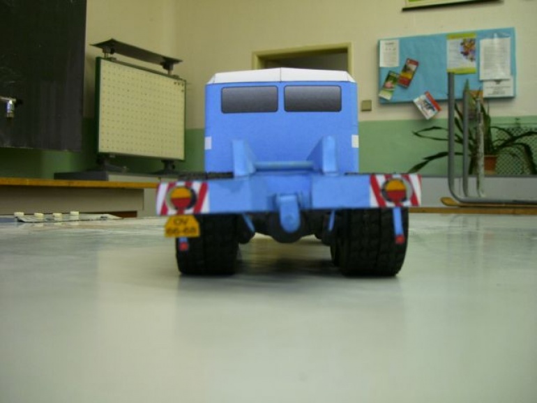 Tatra 141 - modra (Plná velikost v novém okně) Tatra 141 - modra