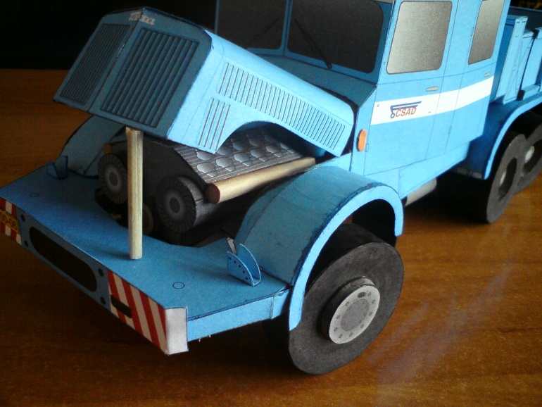 Tatra 141 (Plná velikost v novém okně) Tatra 141