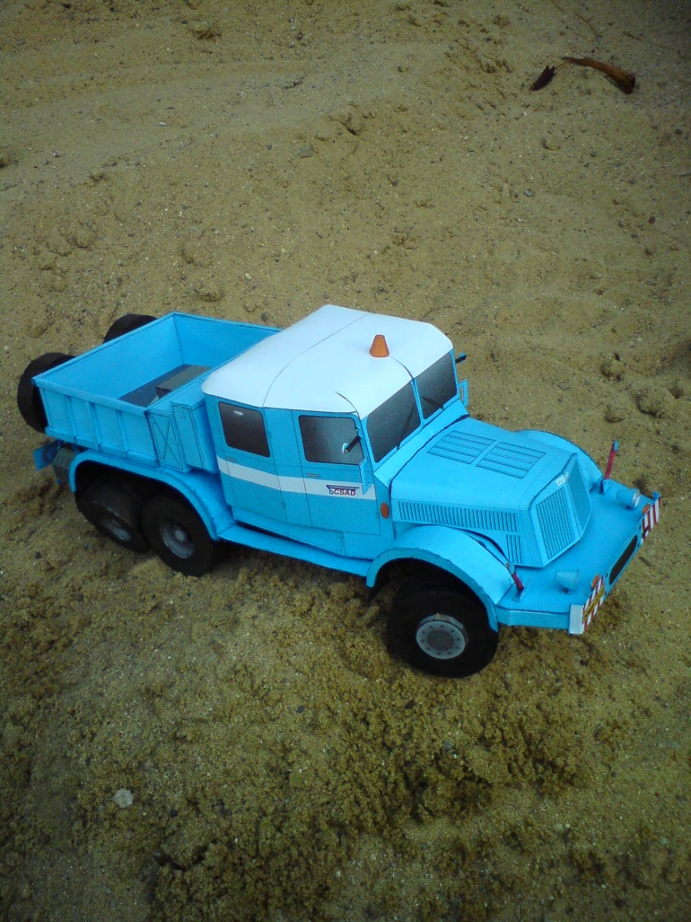 Tatra 141 (Pln� velikost v nov�m okn�) Tatra 141