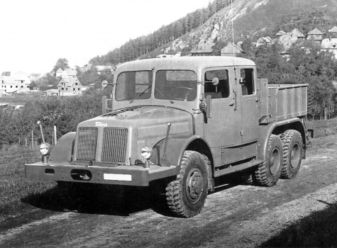 TATRA 141 ŽLUTÁ TATRA 141 ŽLUTÁ