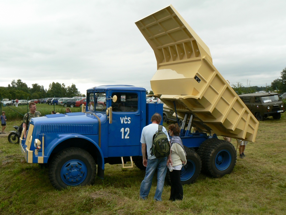TATRA 147 Dc5 (Plná velikost v novém okně) TATRA 147 Dc5