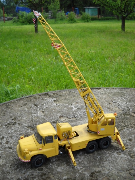 Tatra 148 AB 063