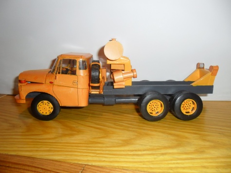 TATRA 148 AUTODOM�CH�VA�
