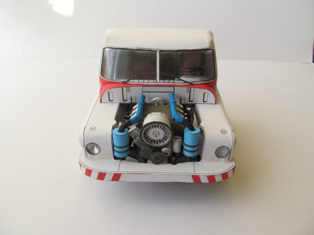 Tatra 148 benzina (Plná velikost v novém okně) Tatra 148 benzina