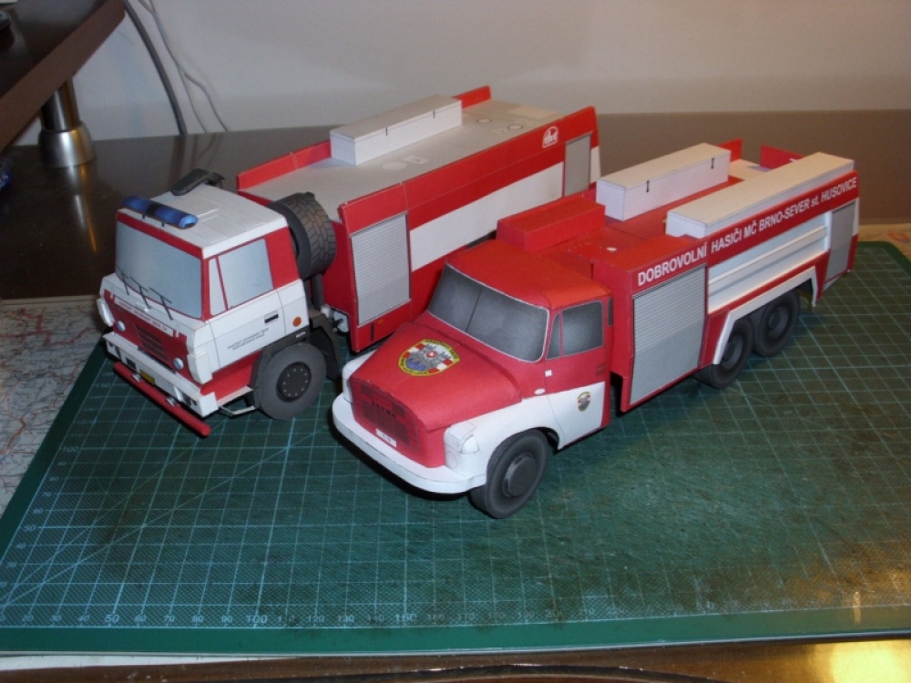 Tatra 148 CAS 32 (Plná velikost v novém okně) Tatra 148 CAS 32