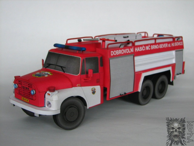 Tatra 148 CAS 32