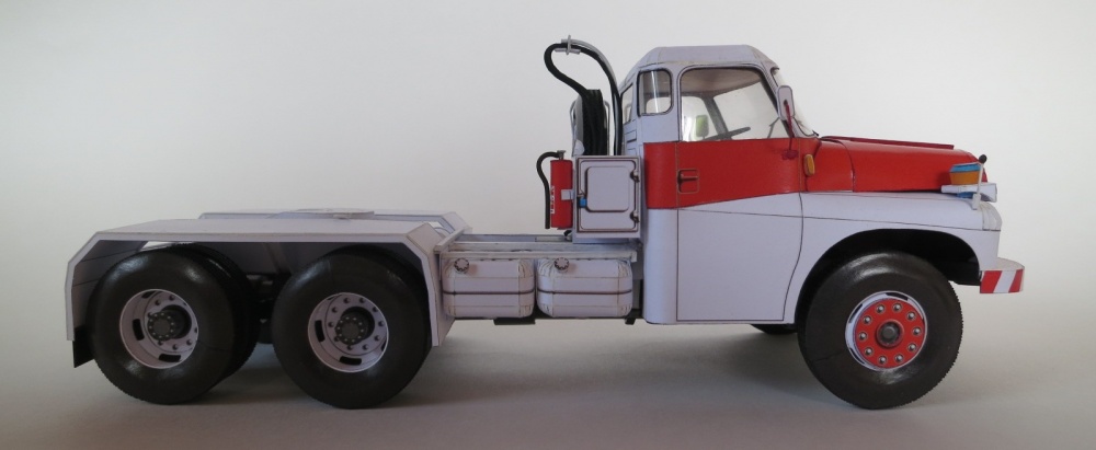 Tatra 148 NTt Benzina (Plná velikost v novém okně) Tatra 148 NTt Benzina