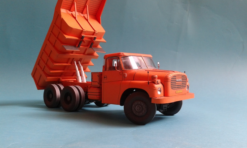 TATRA 148 S1