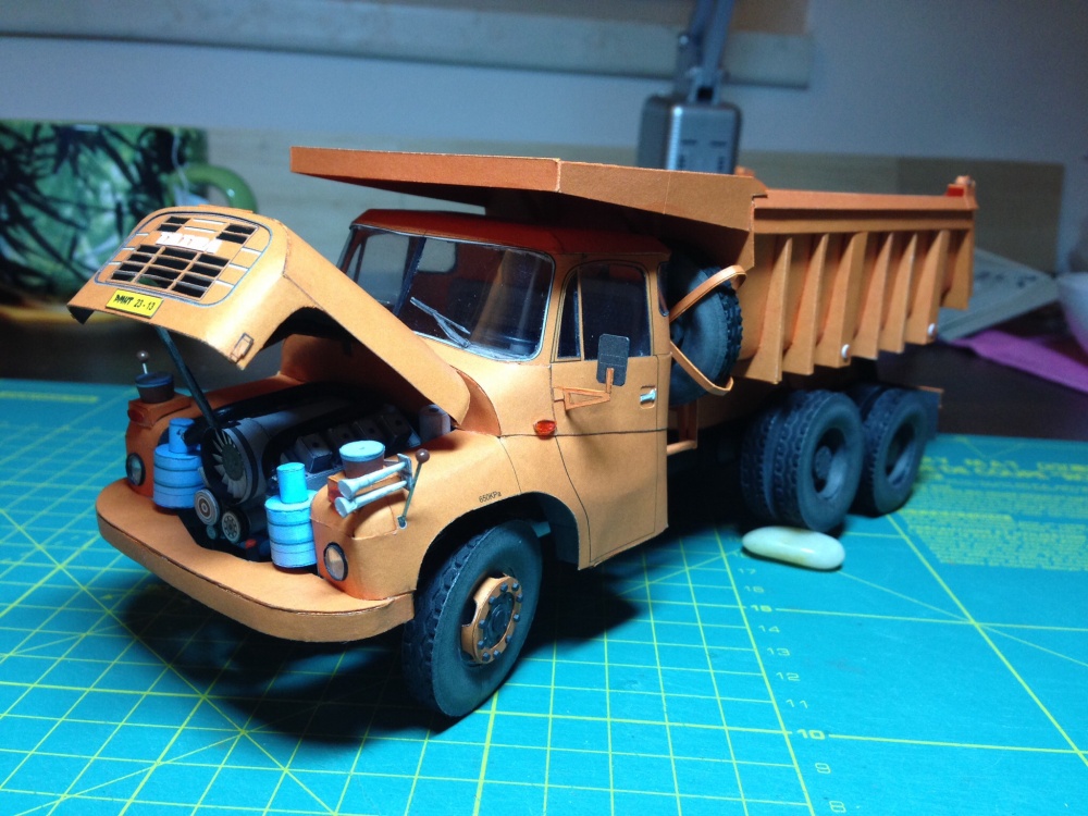 Tatra 148 S1 (Plná velikost v novém okně) Tatra 148 S1