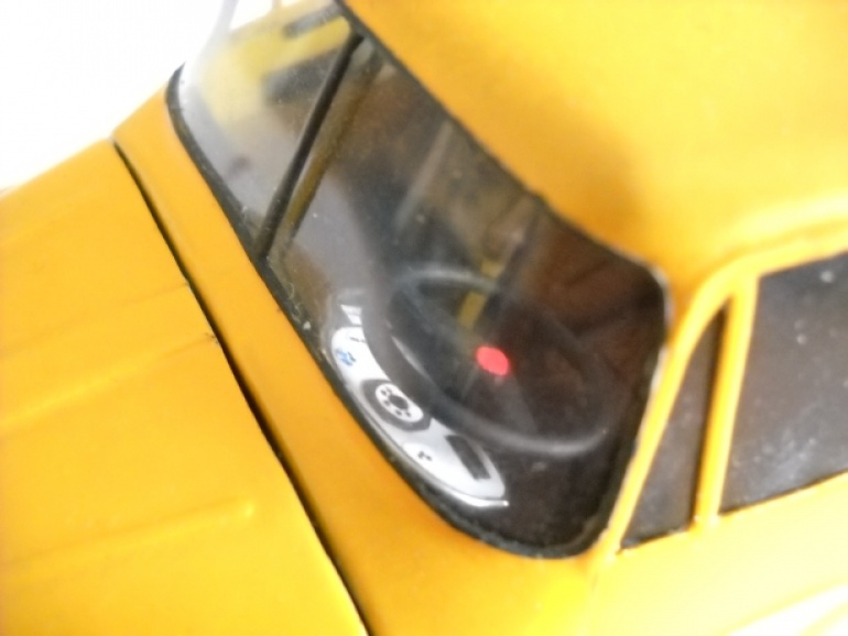 92830