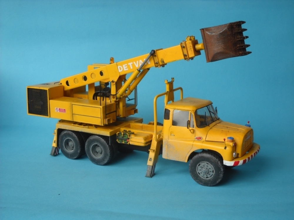 Tatra 148 UDS 110 (Pln� velikost v nov�m okn�) Tatra 148 UDS 110