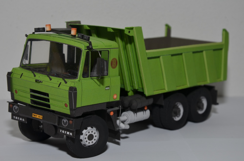Tatra 6x6 S1 (Plná velikost v novém okně) Tatra 6x6 S1