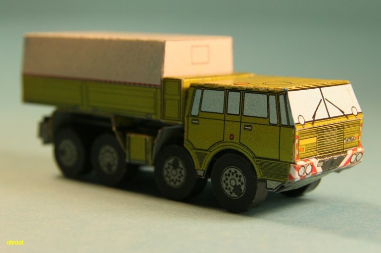 Tatra 813 - Kolos (Pln� velikost v nov�m okn�) Tatra 813 - Kolos