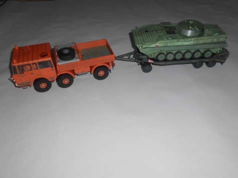 TATRA 813 6x6 + P32 + BVP 2 / TATRA 8X8 + P50 + T34 TATRA 813 6x6 + P32 + BVP 2 / TATRA 8X8 + P50 + T34