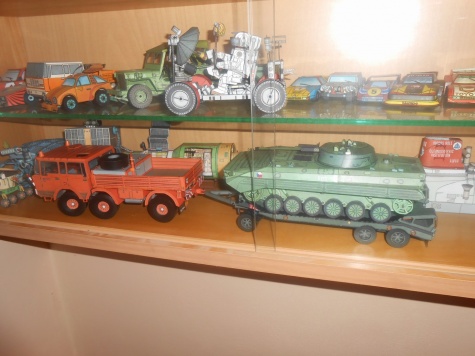TATRA 813 6x6 + P32 + BVP 2 / TATRA 8X8 + P50 + T34 TATRA 813 6x6 + P32 + BVP 2 / TATRA 8X8 + P50 + T34