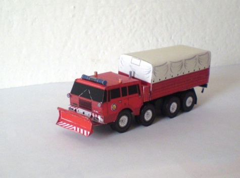 Tatra 813 8*8 kolos HaZZ SR 