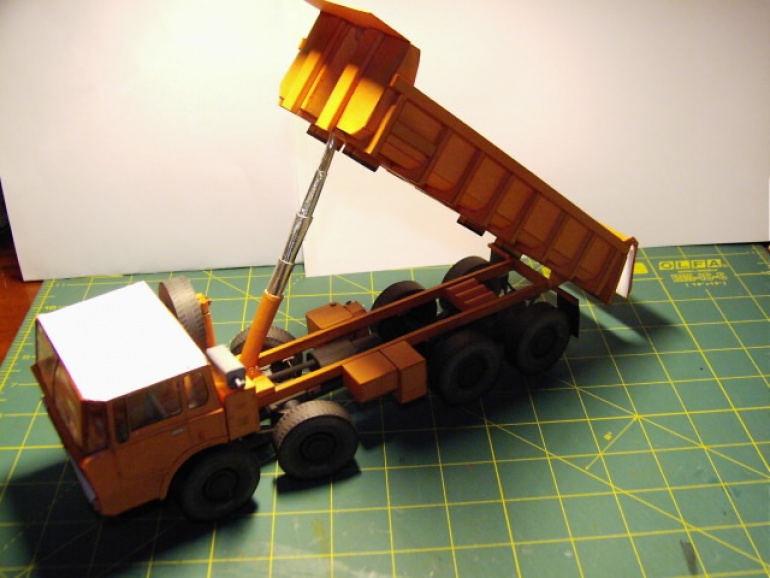 Tatra 813 8x8, Drtikol (Plná velikost v novém okně) Tatra 813 8x8, Drtikol