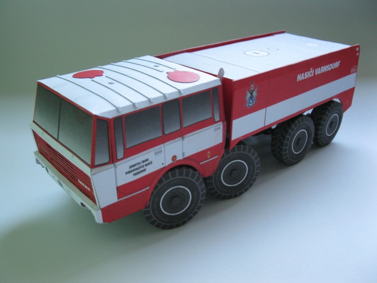 TATRA 813 8X8 CAS 32/LUCAS