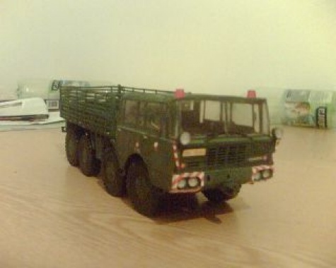 Tatra 813 8x8 Kolos Tatra 813 8x8 Kolos