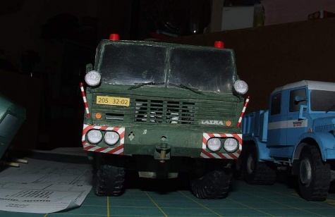 Tatra 813 8x8 Kolos Tatra 813 8x8 Kolos