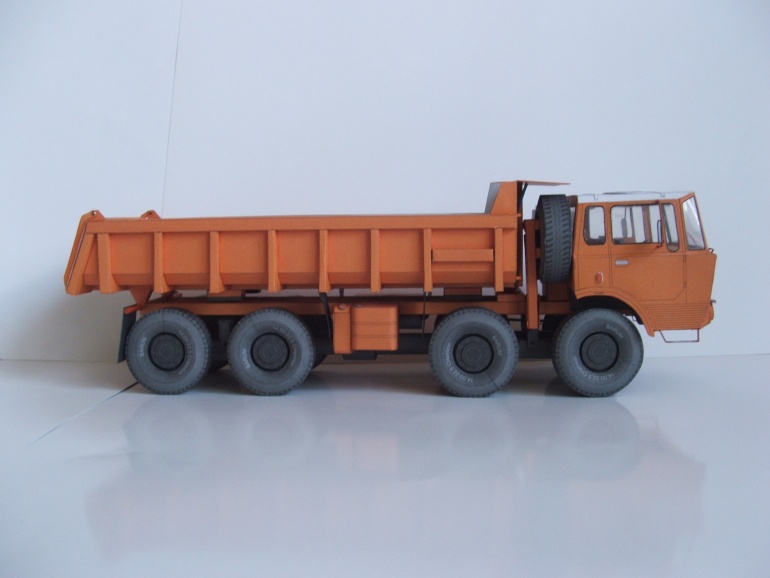 Tatra 813 8x8 S1 - Jan Benc (Plná velikost v novém okně) Tatra 813 8x8 S1 - Jan Benc