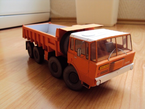 Tatra 813 8x8 S1