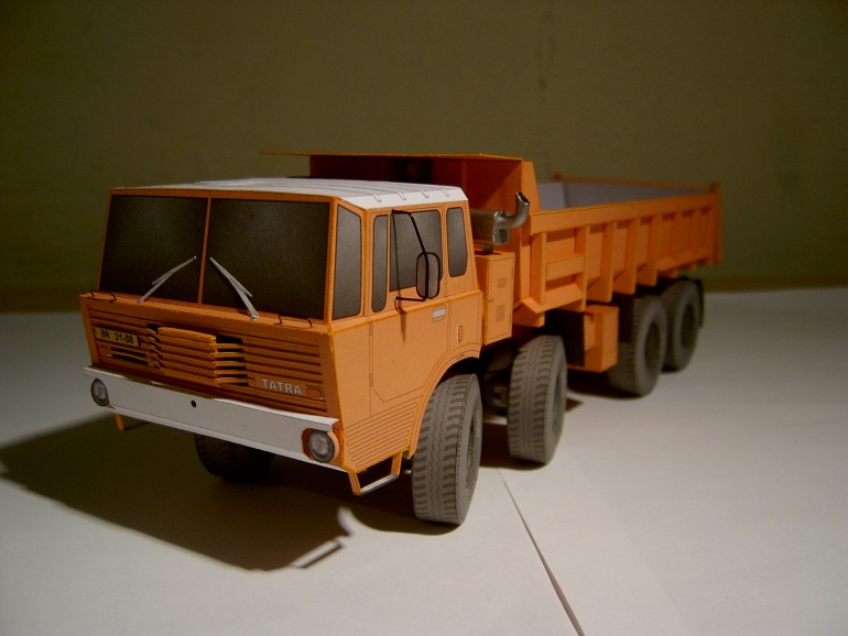Tatra 813 8x8 S1 (Plná velikost v novém okně) Tatra 813 8x8 S1