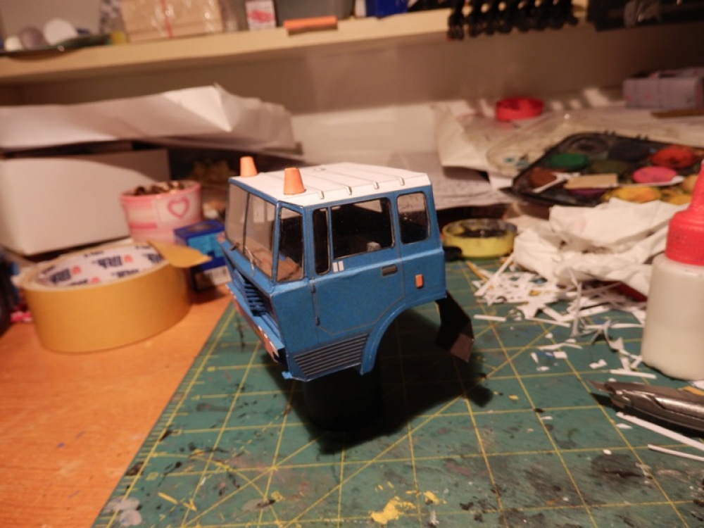 231816