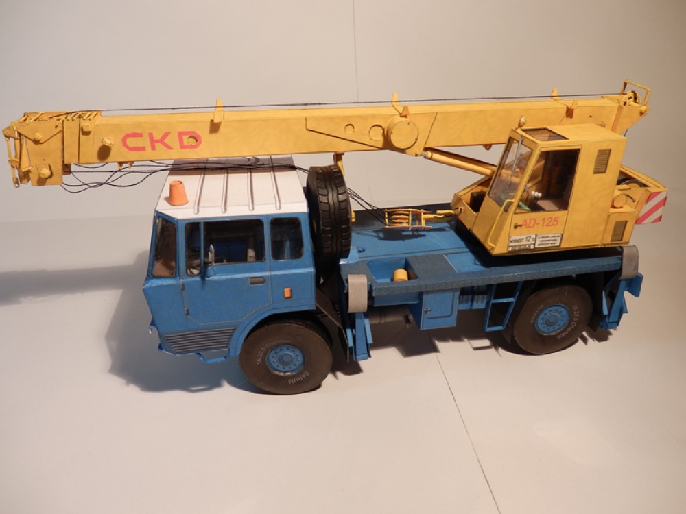 Tatra 813 AD 125 (Pln� velikost v nov�m okn�) Tatra 813 AD 125