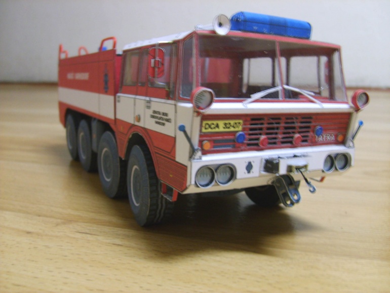 TATRA 813 CAS 32 (Pln� velikost v nov�m okn�) TATRA 813 CAS 32