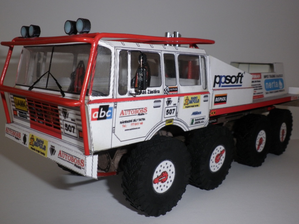 Tatra 813 extreme truck trial (Plná velikost v novém okně) Tatra 813 extreme truck trial