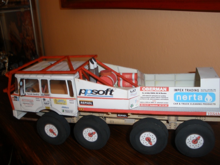 Tatra 813 extreme truck trial (Pln� velikost v nov�m okn�) Tatra 813 extreme truck trial