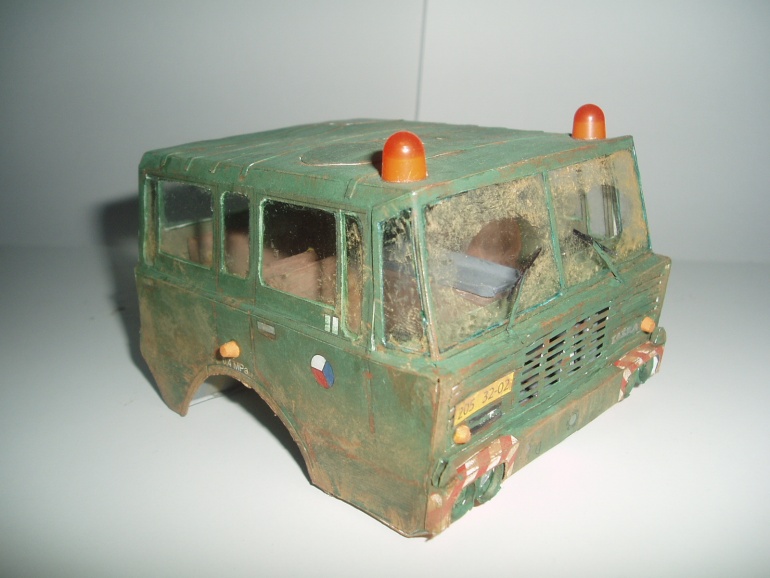 TATRA 813 kolos (Plná velikost v novém okně) TATRA 813 kolos
