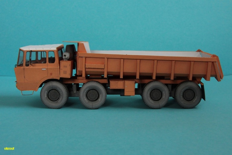 Tatra 813 S1 (Plná velikost v novém okně) Tatra 813 S1