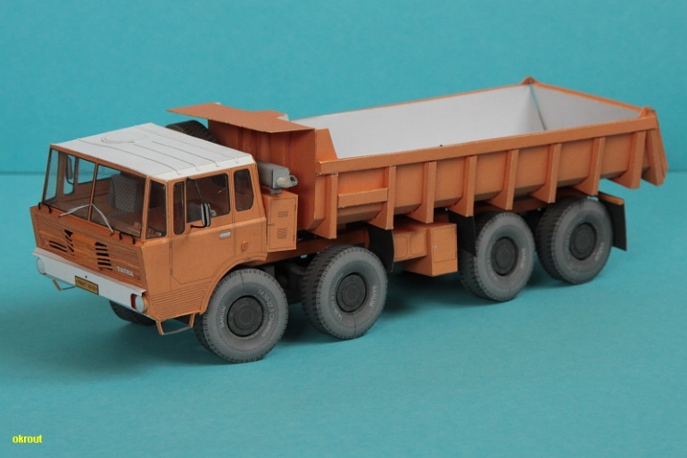 Tatra 813 S1