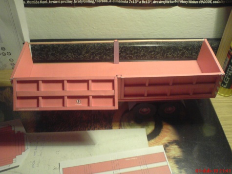 Tatra 813 TNH Tatra 813 TNH