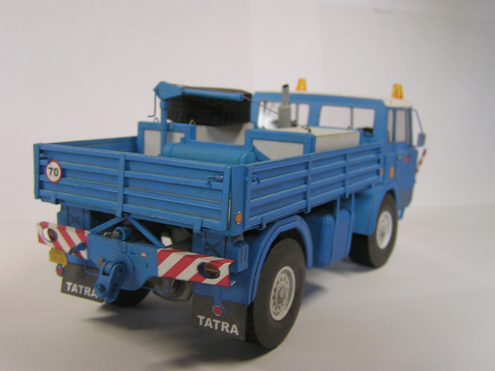 Tatra 813 TP 4x4 (Plná velikost v novém okně) Tatra 813 TP 4x4