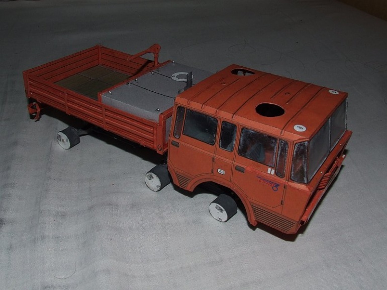 Tatra 813 TP 6x6 (Plná velikost v novém okně) Tatra 813 TP 6x6